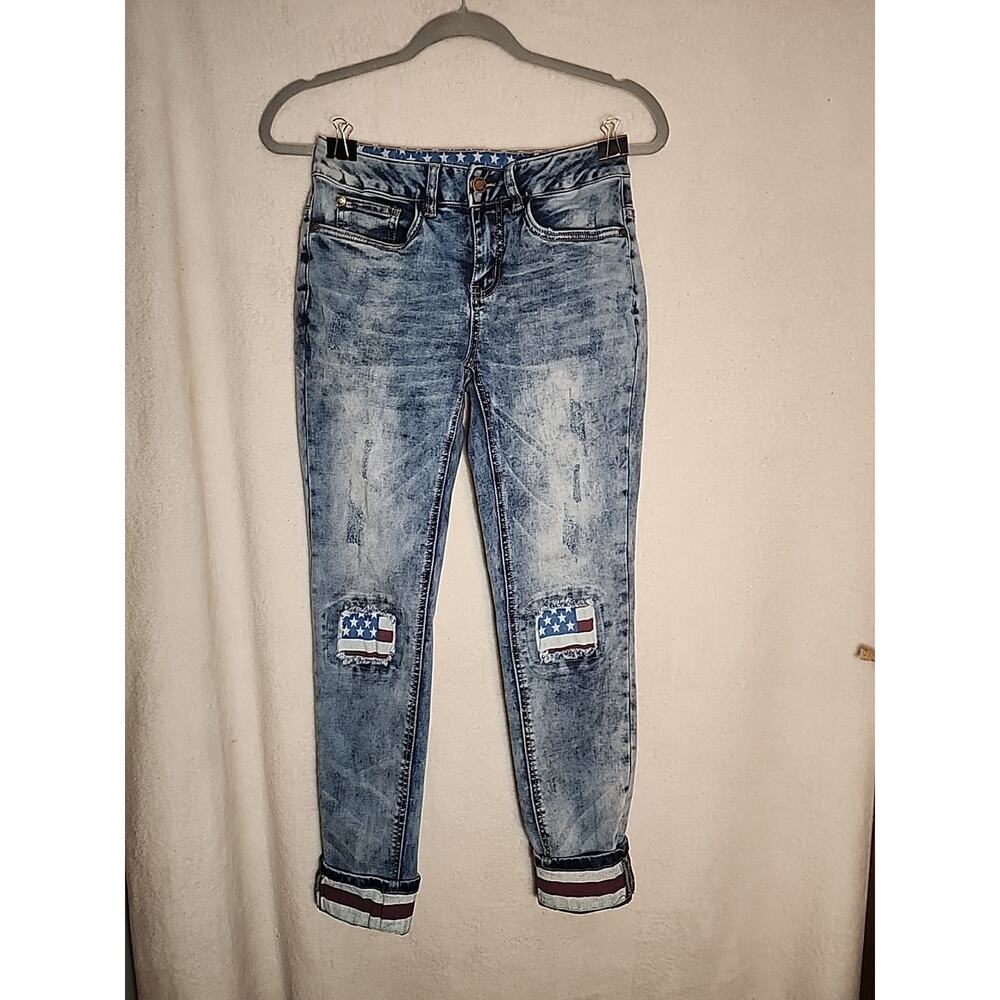 Venus USA Flag Patch Americana Patriotic Cuff Distressed Denim Blue Jeans 2